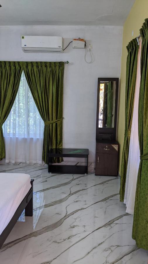 Dilkush Munroe Homestay 科兰 外观 照片