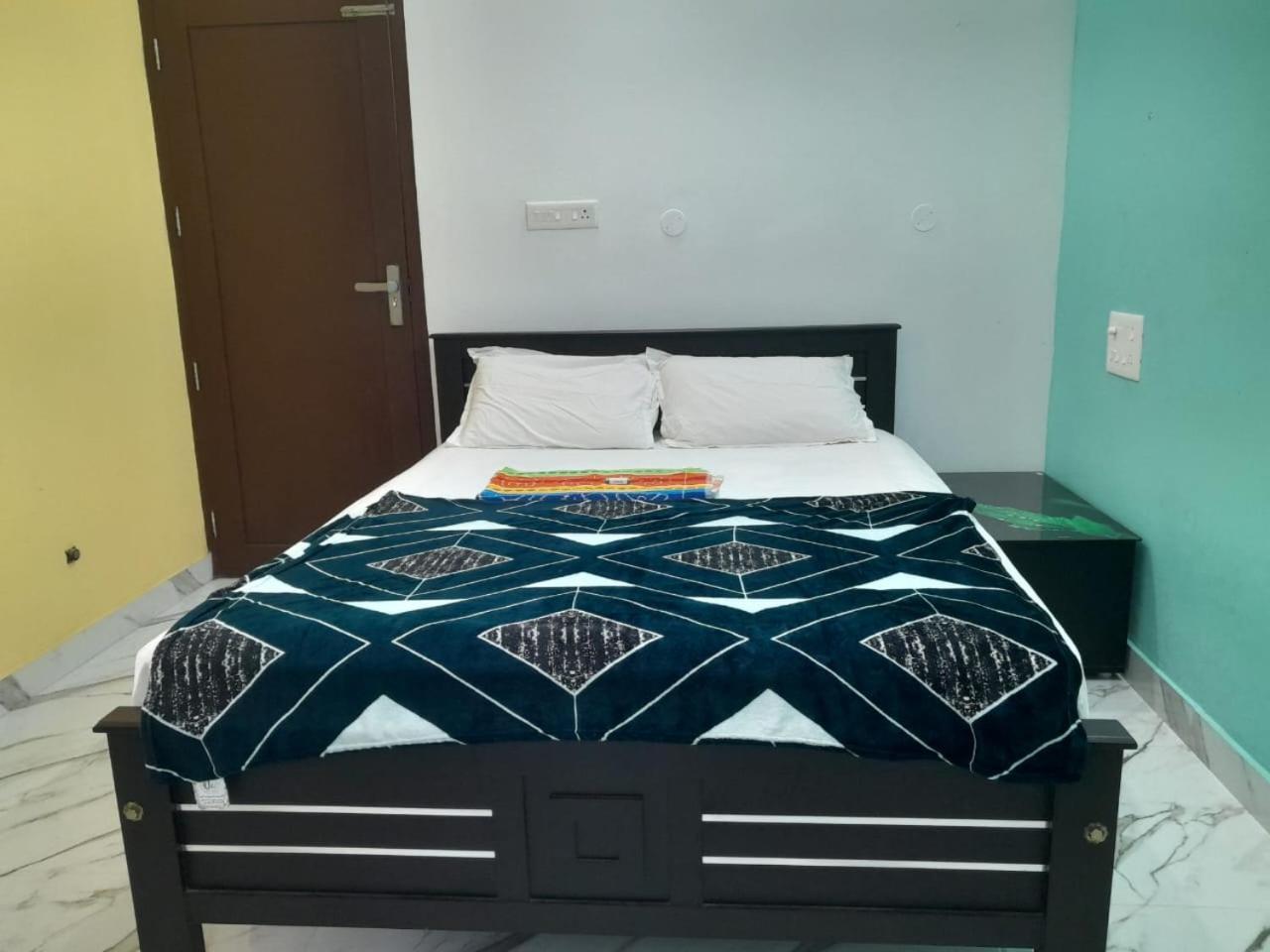 Dilkush Munroe Homestay 科兰 外观 照片