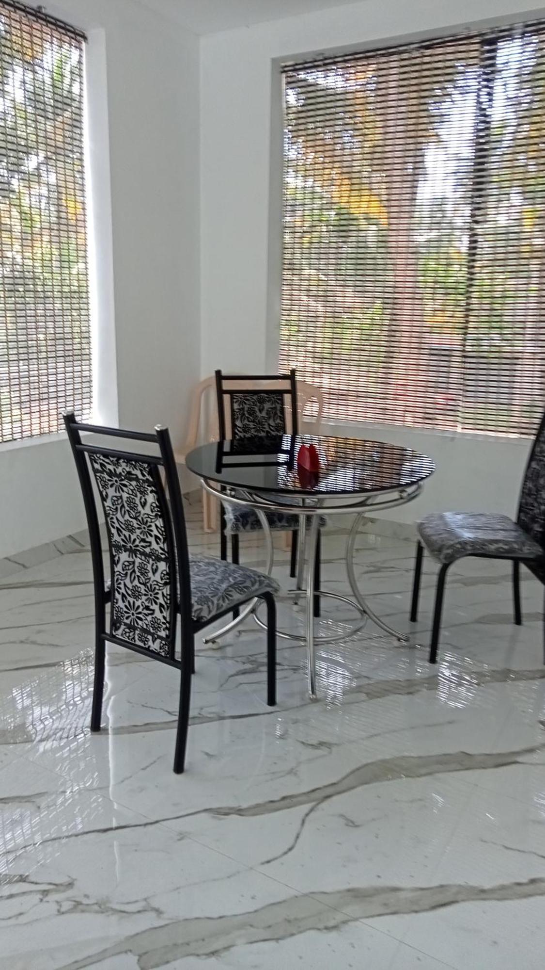Dilkush Munroe Homestay 科兰 外观 照片