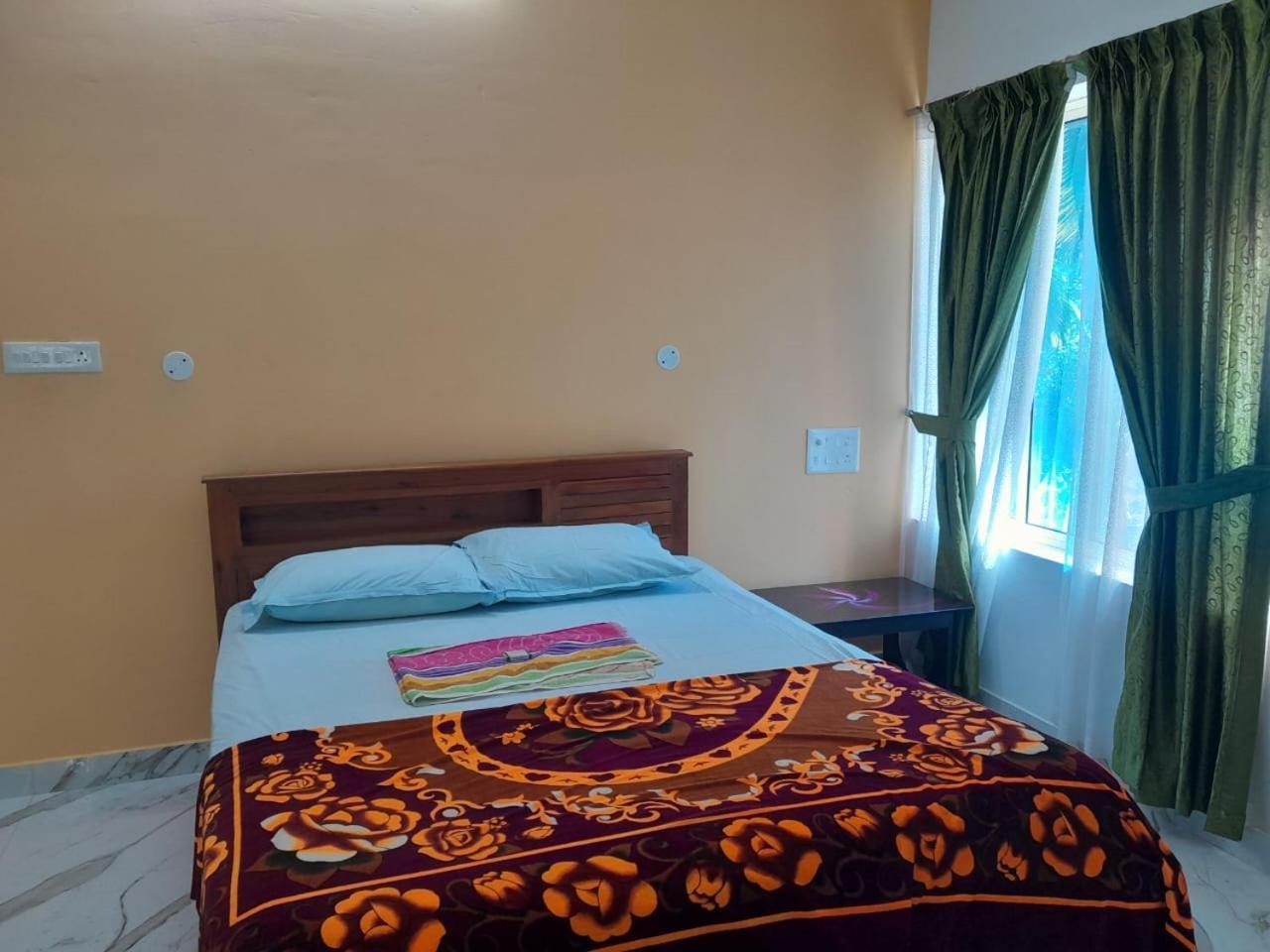 Dilkush Munroe Homestay 科兰 外观 照片
